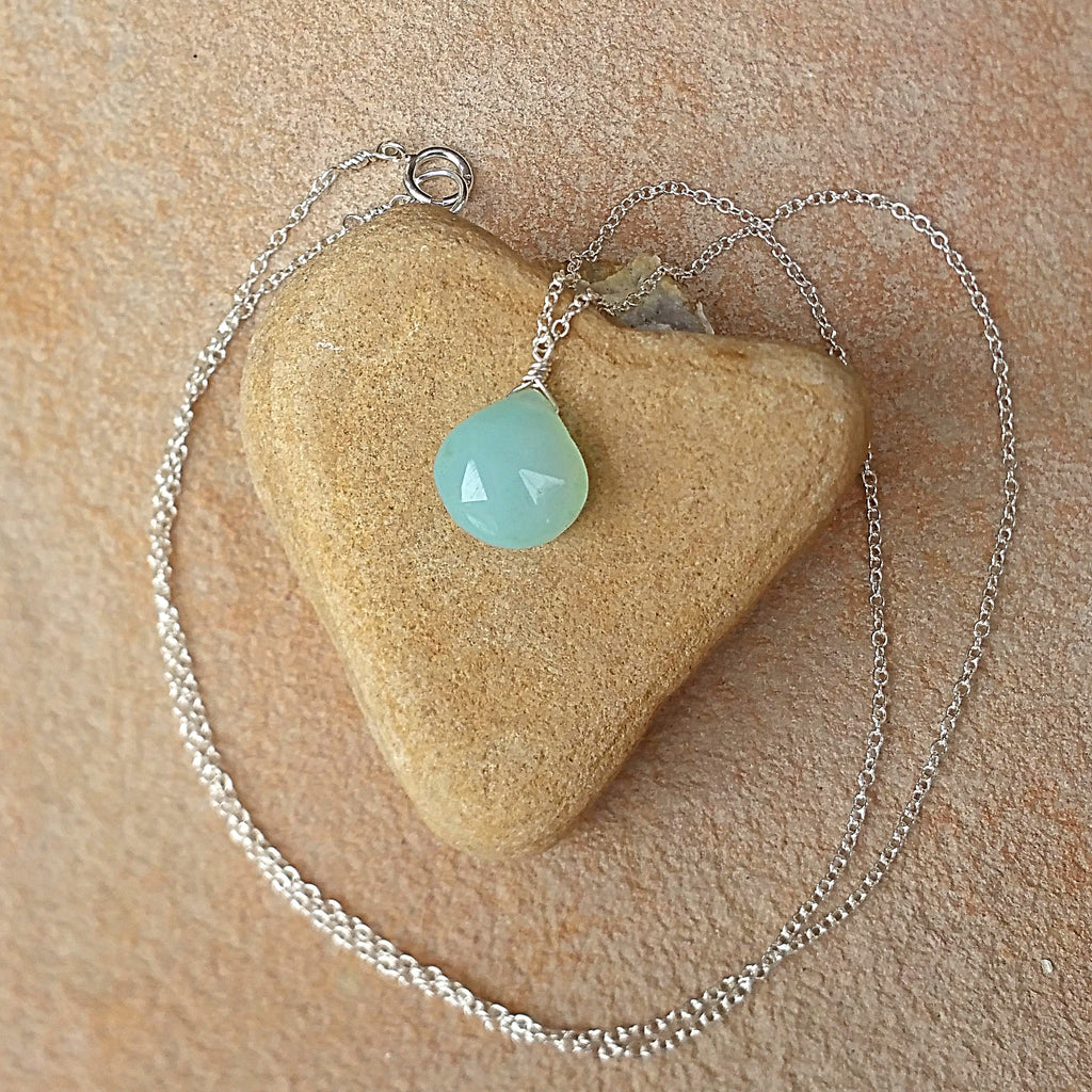 Elegant orecchn pendent con gemme verd Elegant orecchn pendent con gemme verd